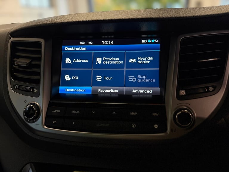 2016 Hyundai TUCSON 2.0 CRDi Premium SE SUV 5dr Diesel Manual 4WD Euro 6 (136 ps) SUV Diesel Manual