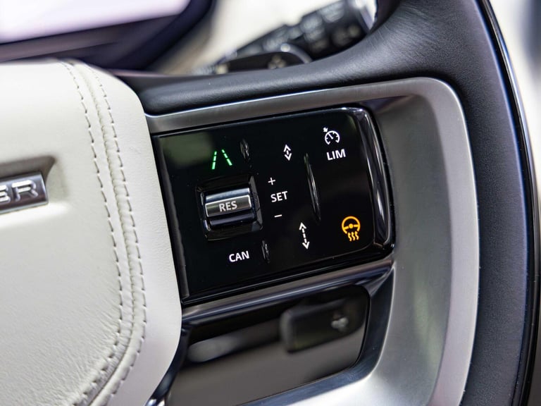 2024 Land Rover Range Rover 3.0 P550e 38.2kWh Autobiography Auto 4WD Euro 6 (s/s) 5dr ESTATE Petr...
