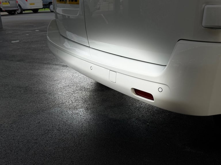 2022 Peugeot Expert 2.0 BlueHDi 1400 Asphalt Premium Standard Panel Van EAT8 MWB Euro 6 (s/s) 6 P...