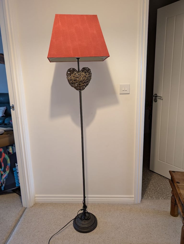Tall lamp