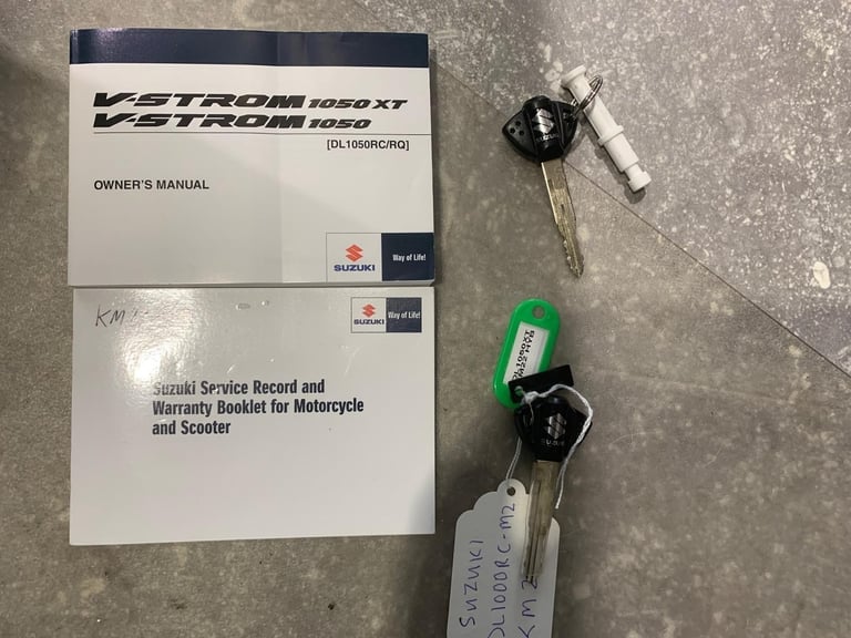Suzuki DL 1050 V-STROM - 3652 miles - 2 YEAR WARRANTY