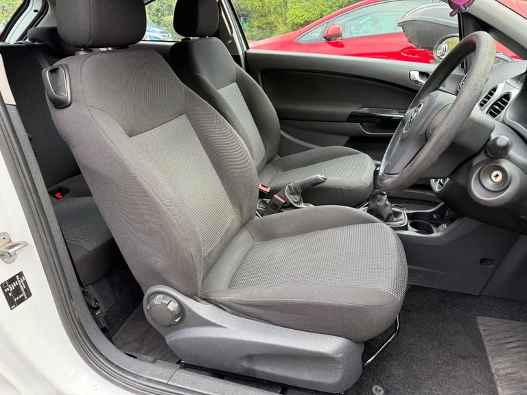 Vauxhall, CORSA, Hatchback, 2012, Manual, 998 (cc), 3 doors