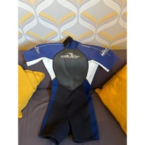 Age 13-14 wetsuit 
