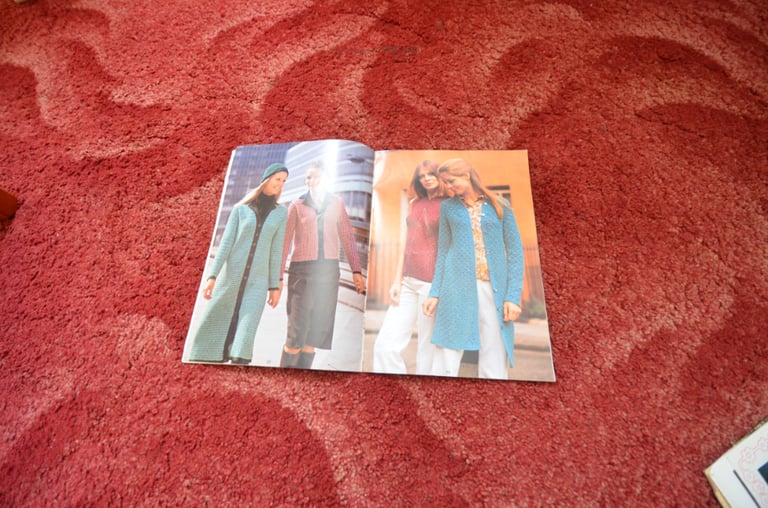 77 KNITTING PATTERNS