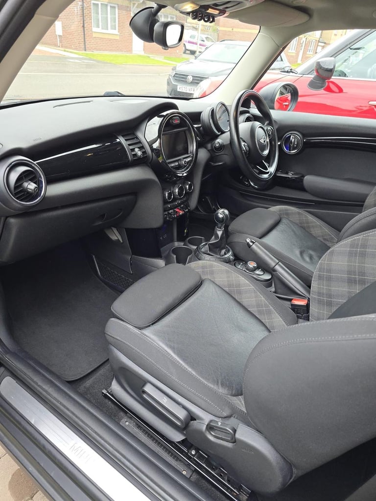 Mini, HATCHBACK, Cooper Diesel, 2016, Manual, 1496 (cc), 3 doors