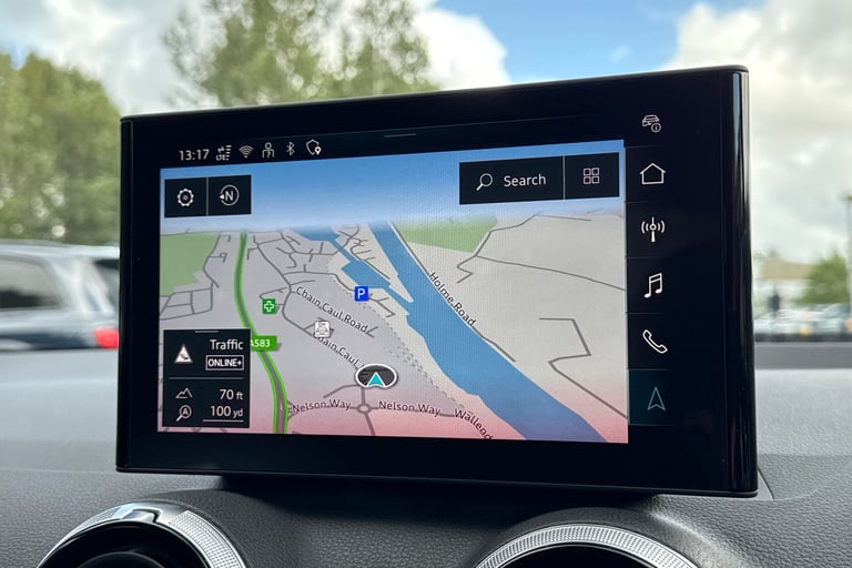 2025 Audi Q2 S line 30 TFSI  116 PS 6-speed SUV PETROL Manual