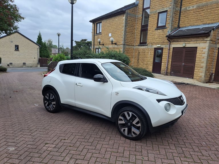 2014 nissan juke 1.5 dci N tec hpi clear Satnav Reverse camera £20tax full year drives excellent 