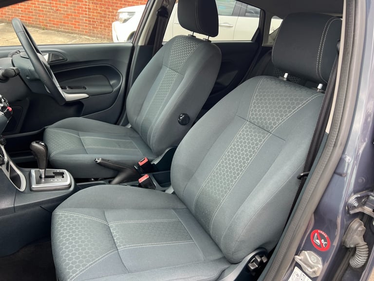 2012 Ford Fiesta 1.4 Titanium 5dr Auto HATCHBACK Petrol Automatic