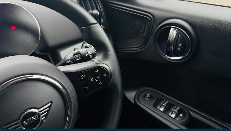 Mini, COUNTRYMAN, Hatchback, 2023, Semi-Auto, 1499 (cc), 5 doors