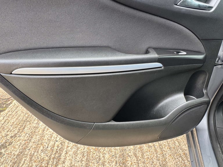 2017 Vauxhall Zafira Tourer 1.4 Zafira Tourer Design T 5dr MPV Petrol Manual