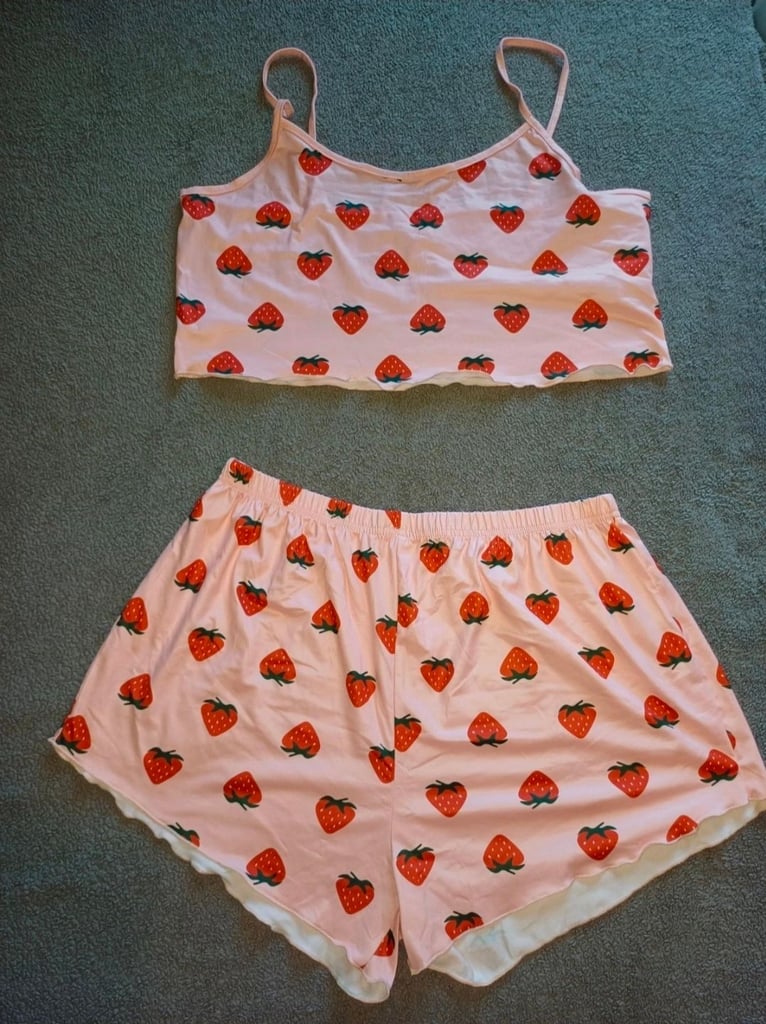 New Pjs Set Size 14 Xl 