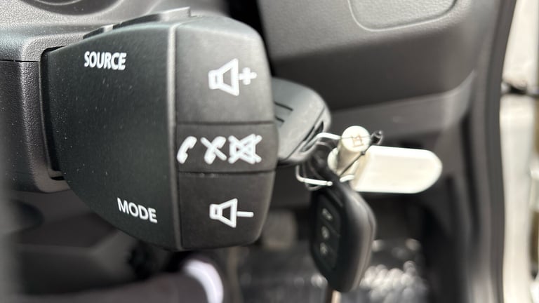 2025 Dacia Spring 27kWh Expression 65 48kW 5dr Auto Electric Hatchback Hatchback Electric Automatic