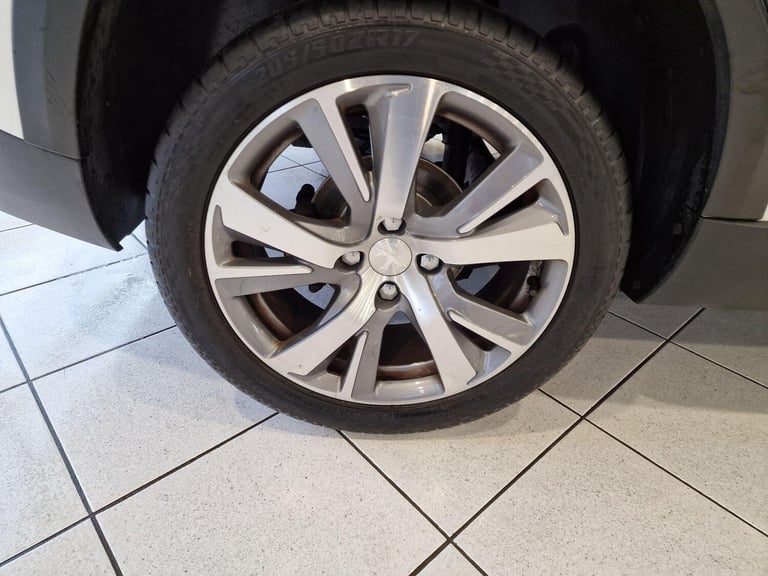 2018 Peugeot 2008 1.6 BlueHDi Allure Euro 6 (s/s) 5dr HATCHBACK Diesel Manual