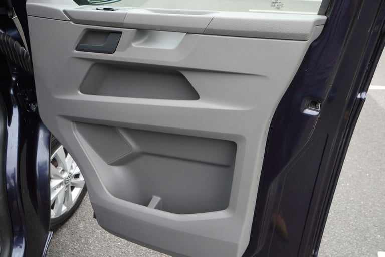 2021 Volkswagen Transporter 2.0 Transporter T28 HighLine TDI SWB Panel Van Diesel Manual