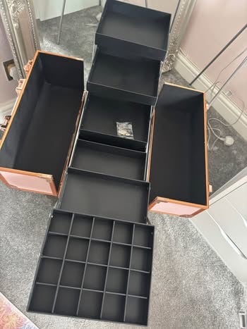 Brand new Beauty case on wheels 