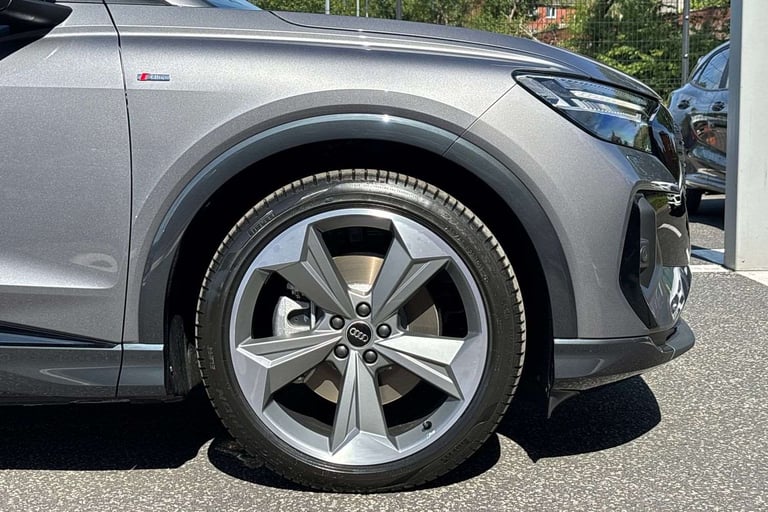 2025 Audi Q4 e-tron 250kW 55 Quattro 82kWh Black Edition 5dr Auto ESTATE ELECTRIC Automatic