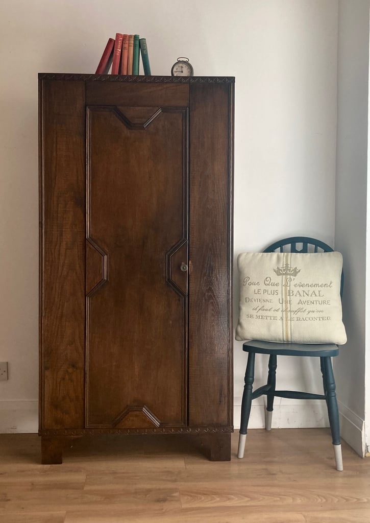 Antique Oak Wardrobe Hall Cupboard Delivery Available 
