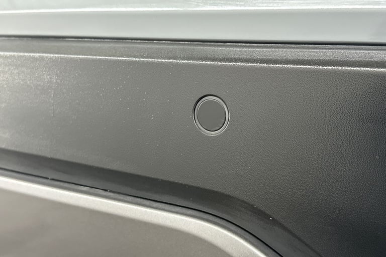 2023 Nissan Qashqai 102994 Hatchback Hybrid Automatic