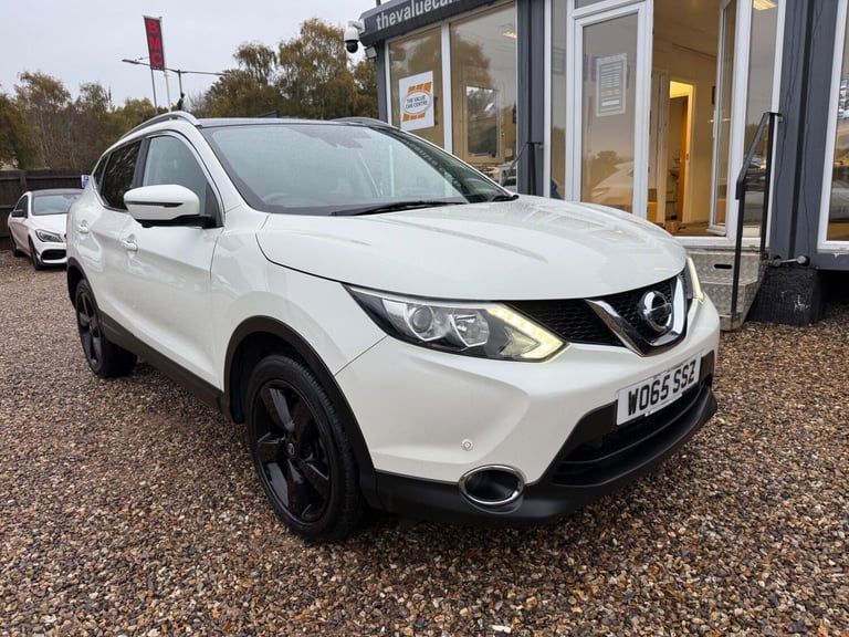 image for 2016 Nissan Qashqai 1.6 dCi n-tec+ XTRON 2WD Euro 6 (s/s) 5dr HATCHBACK Diesel Automatic