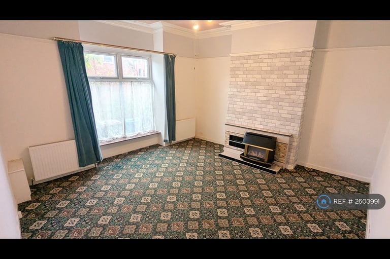 image for 4 bedroom house in Park Road, Oldham, OL4 (4 bed) (#2603991)