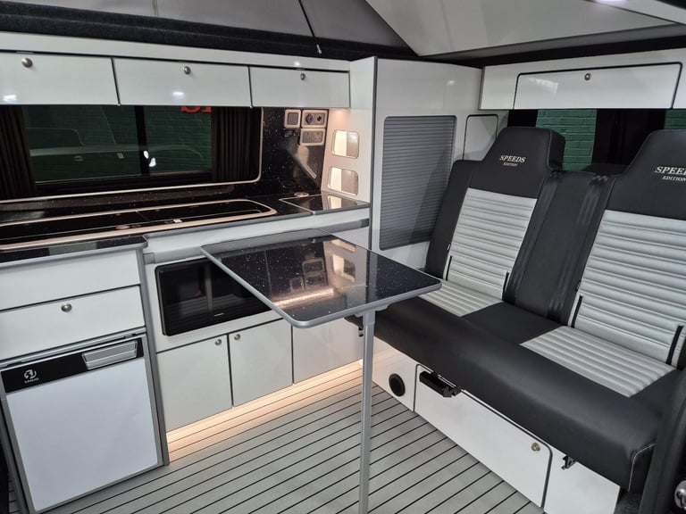 FORD TRANSIT CUSTOM LIMITED SPEEDS EDITION CAMPER AUTOMATIC 4BERTH, HIGH SPEC
