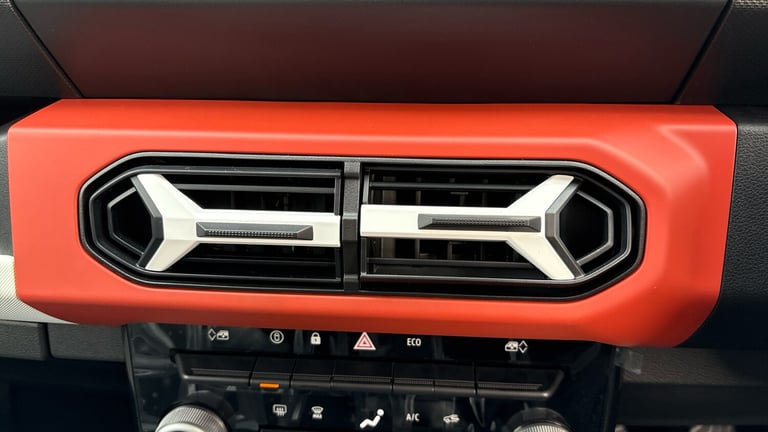 2025 Dacia Spring 27kWh Expression 65 48kW 5dr Auto Electric Hatchback Hatchback Electric Automatic