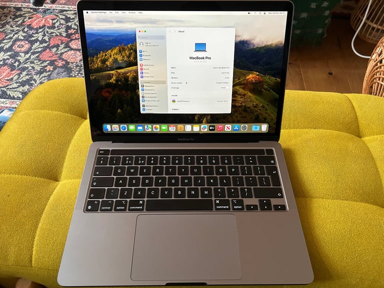 2022, 13 Inch, M2 Macbook Pro