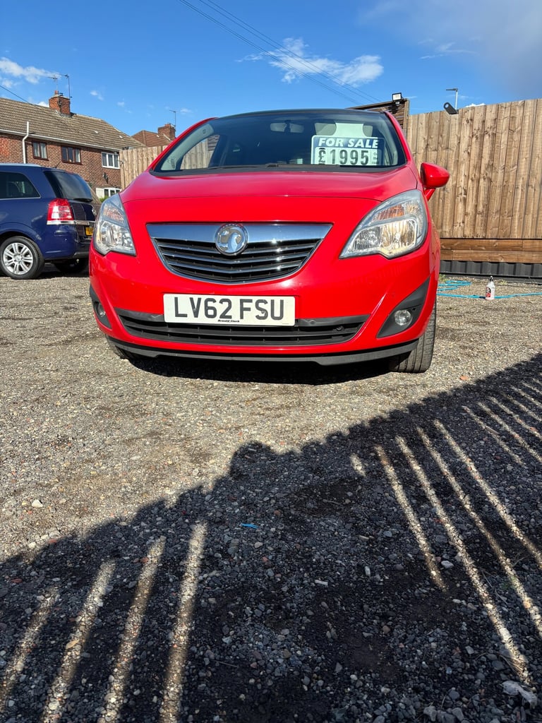 2012 Vauxhall Meriva 1.4i 16V SE 5dr MPV Petrol Manual