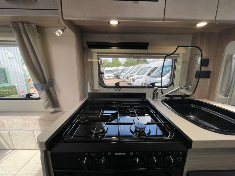 Elddis Majestic 120 2 Berth 2 Belt End lounge motorhome 3500kg