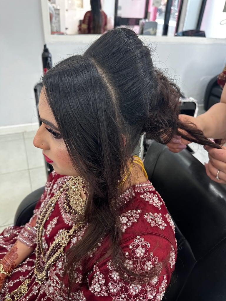 Hair & makeup artist