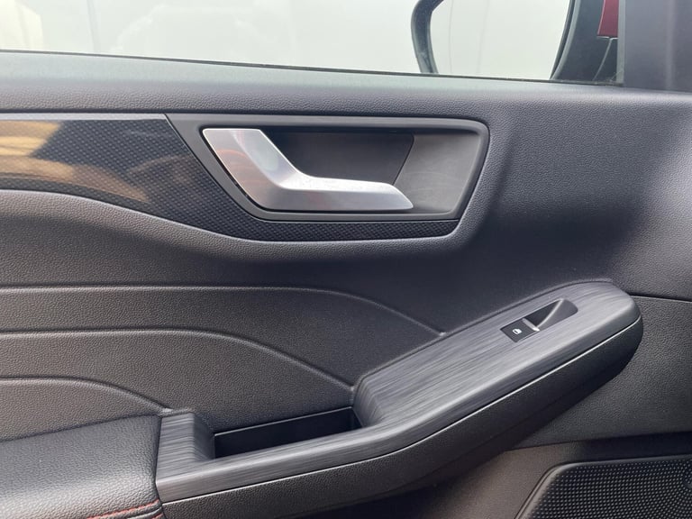 2021 Ford Kuga 2.5 Duratec 14.4kWh ST-Line X Edition SUV 5dr Petrol Plug-in Hybrid CVT Eur HATCHB...