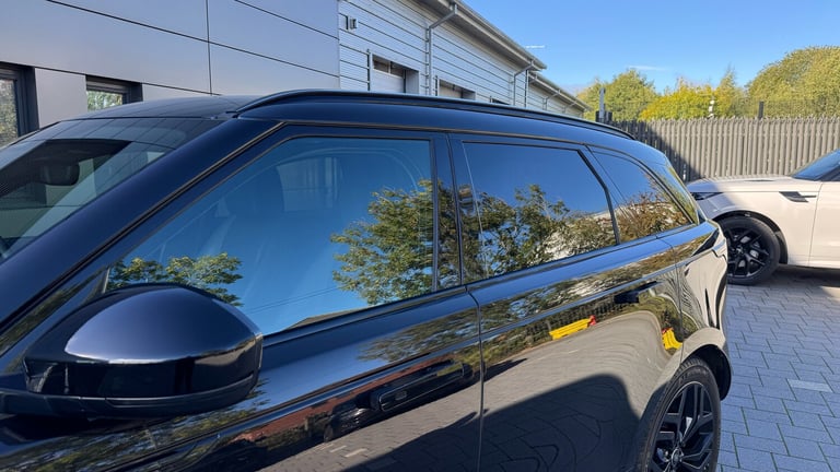 2023 Land Rover Range Rover Velar 2.0 D200 MHEV Dynamic HSE 5dr Auto Diesel Estate Estate Diesel ...