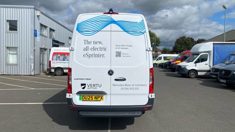 2025 Mercedes-Benz Sprinter 100kW 113kWh Pro Van Auto PANEL VAN ELECTRIC Automatic