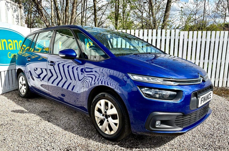 CAN'T GET CREDIT? CALL US! Citroen Grand C4 Picasso 1.2 PureTech Touch - £199 DEPOSIT, £66 PER WEEK