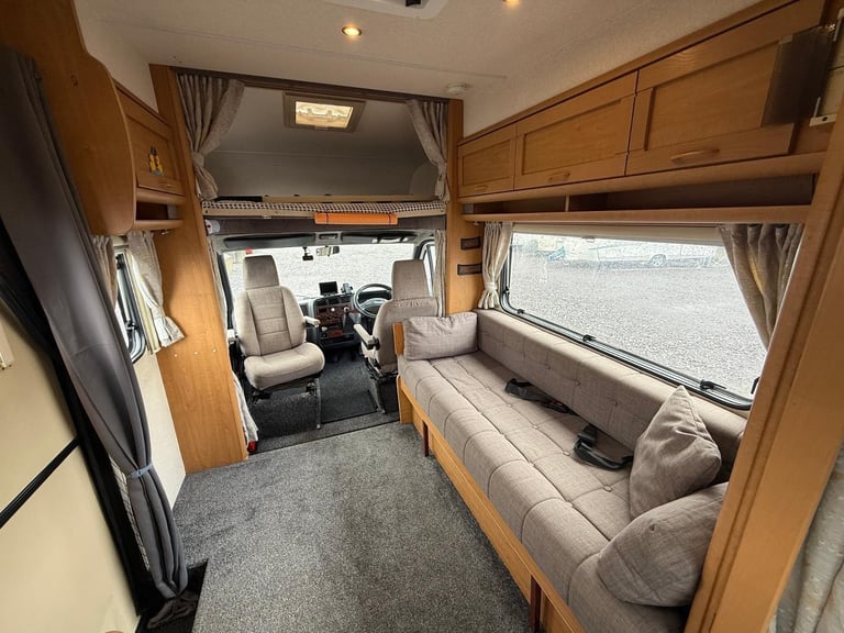 Auto-Trail Cheyenne 4 Berth Wheelchair Adapted 1998 Motorhome For Sale 