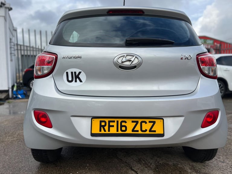 2016 Hyundai i10 1.0 SE Euro 6 5dr HATCHBACK Petrol Manual