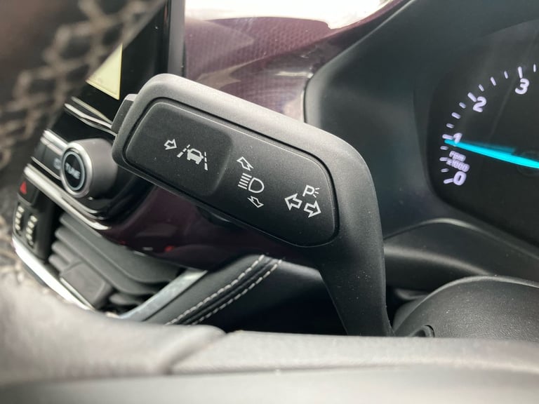 2018 Ford Fiesta 1.0 EcoBoost 5dr Hatchback Petrol Manual