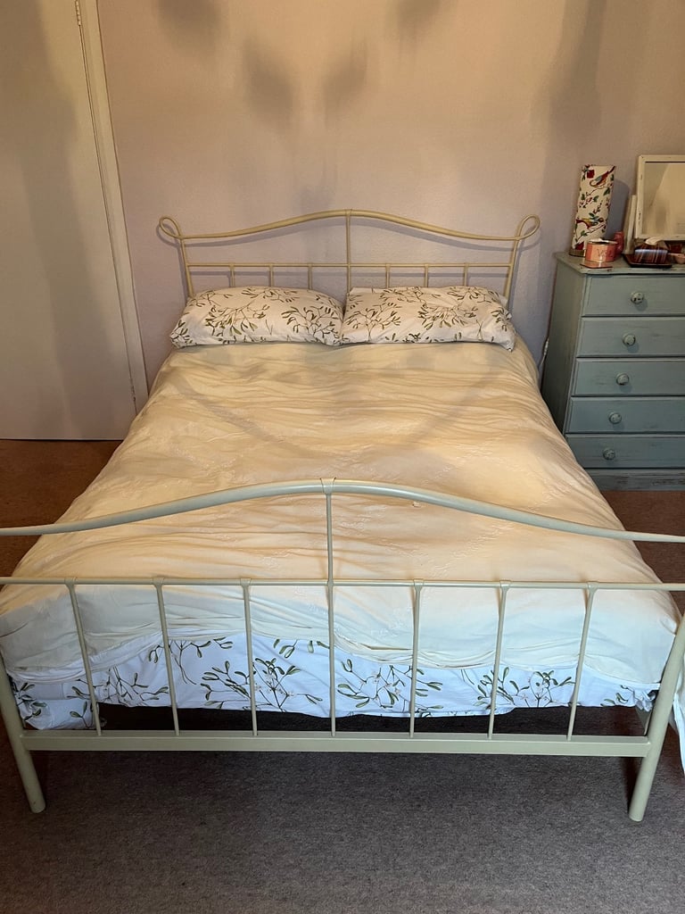 Laura Ashley Camberley Double bed frame 