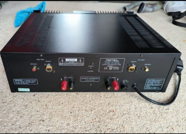 Rotel RB-991 400 WATT -2 Channel Poweramp - THX Certified