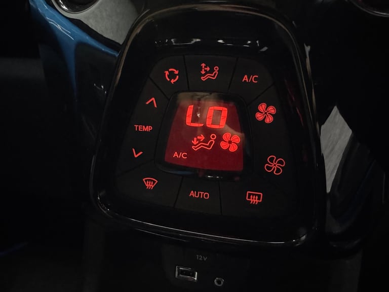 2016 Toyota AYGO 1.0 VVT-i x-cite x-shift Euro 6 5dr HATCHBACK Petrol Automatic