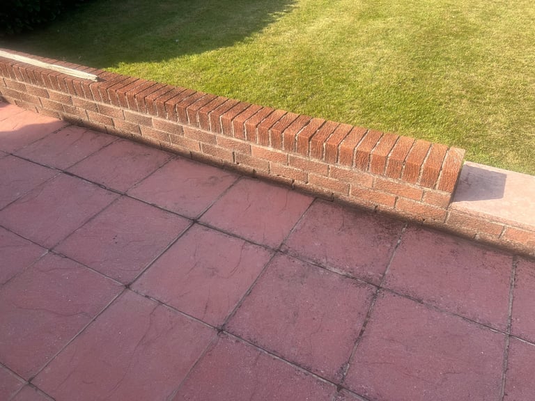 Free patio slabs 