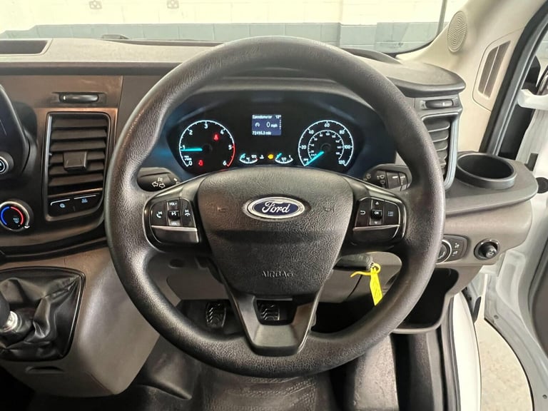 2023 Ford Transit 2.0 350 EcoBlue Leader FWD L4 Euro 6 (s/s) 2dr Luton Diesel Manual