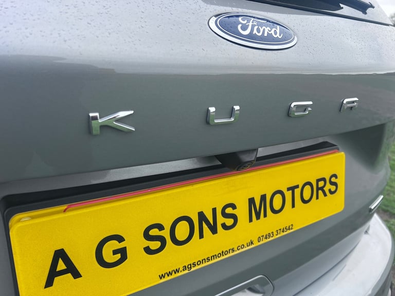 2023 Ford Kuga 2.5 EcoBoost Duratec 14.4kWh ST-Line X SUV 5dr Petrol Plug-in