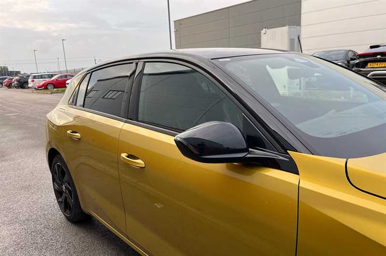 2022 Vauxhall Astra 1.2 Turbo 130 GS Line 5dr HATCHBACK PETROL Manual