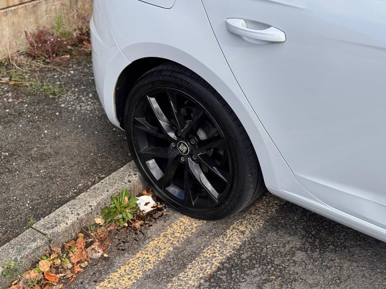 2018 SEAT Leon 2.0 TDI FR Technology Euro 6 (s/s) 5dr HATCHBACK Diesel Manual