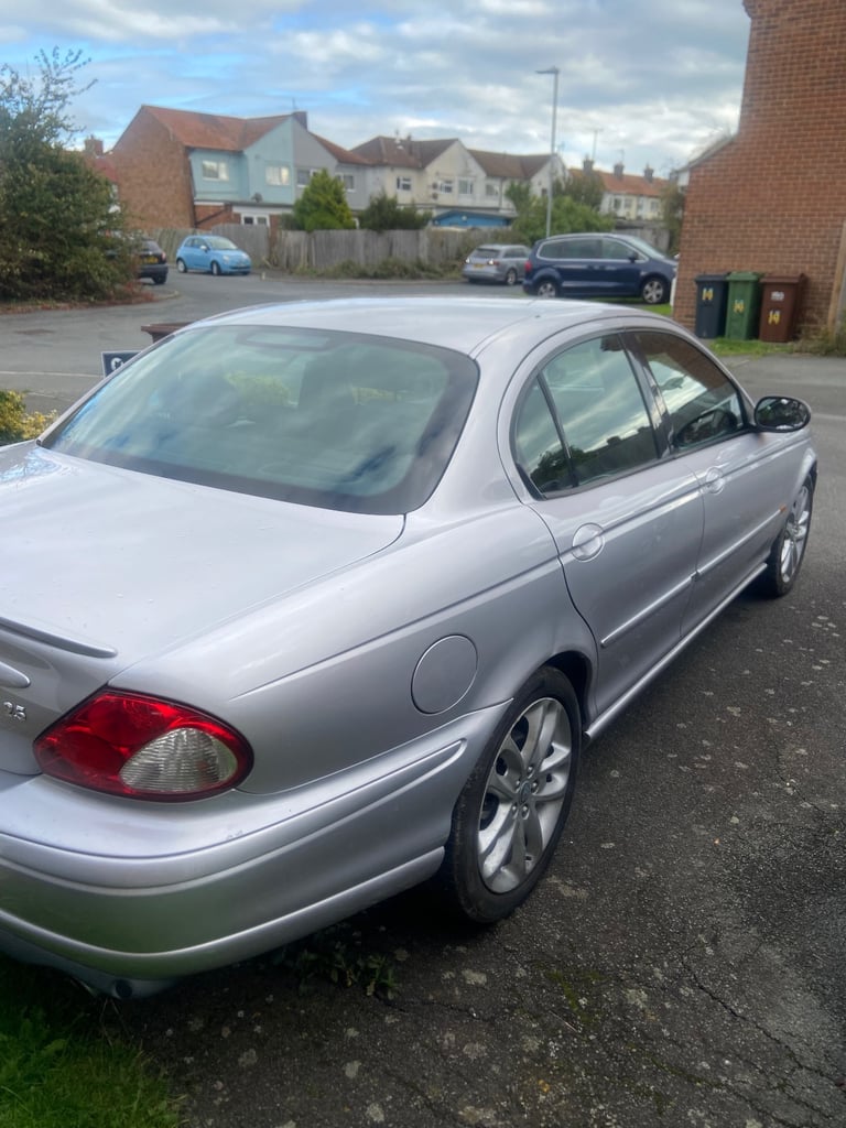 Jaguar, X-TYPE, Saloon, 2002, Manual, 2495 (cc), 4 doors