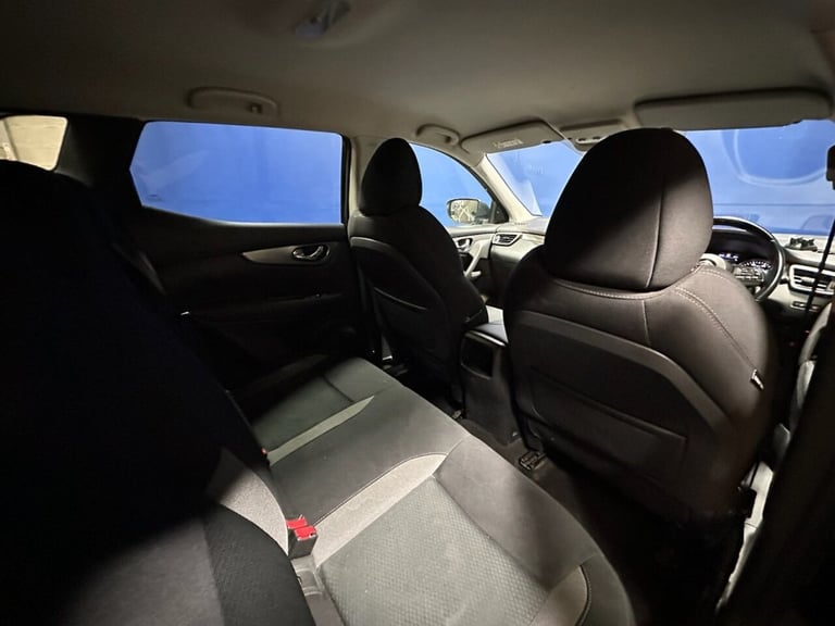 2019 Nissan Qashqai 1.3 DIG-T N-Connecta SUV 5dr Petrol Manual Euro 6 (s/s) (160 ps) HATCHBACK Pe...
