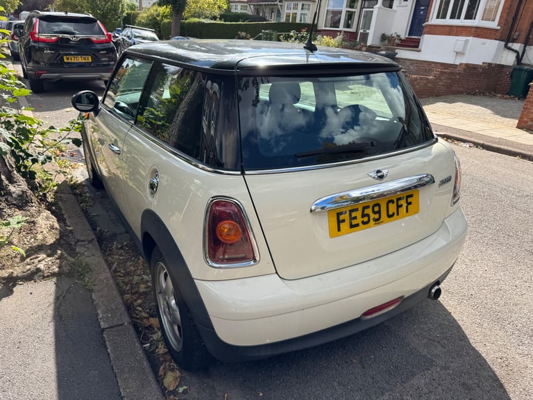 Mini Cooper HATCHBACK, 2009, Manual, 1598 (cc),3 doors - Image 8