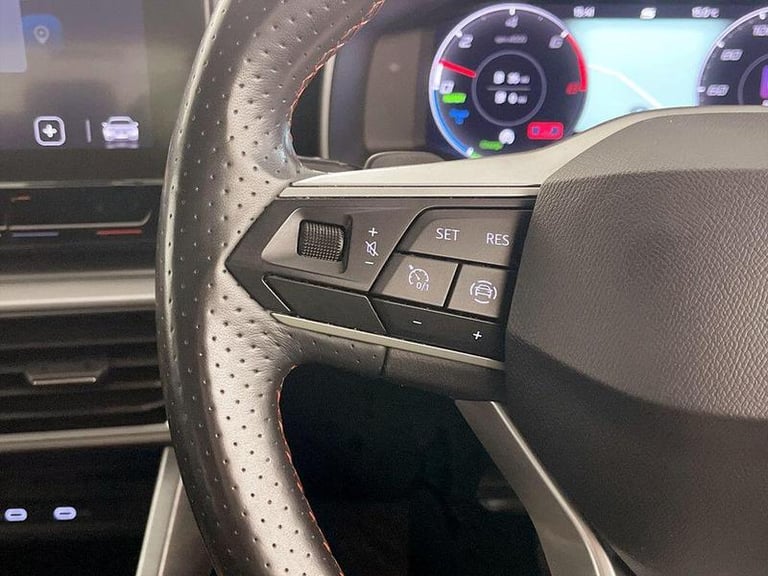 2021 SEAT Leon 1.4 eHybrid FR Sport 5dr DSG ESTATE PETROL/ELECTRIC Automatic