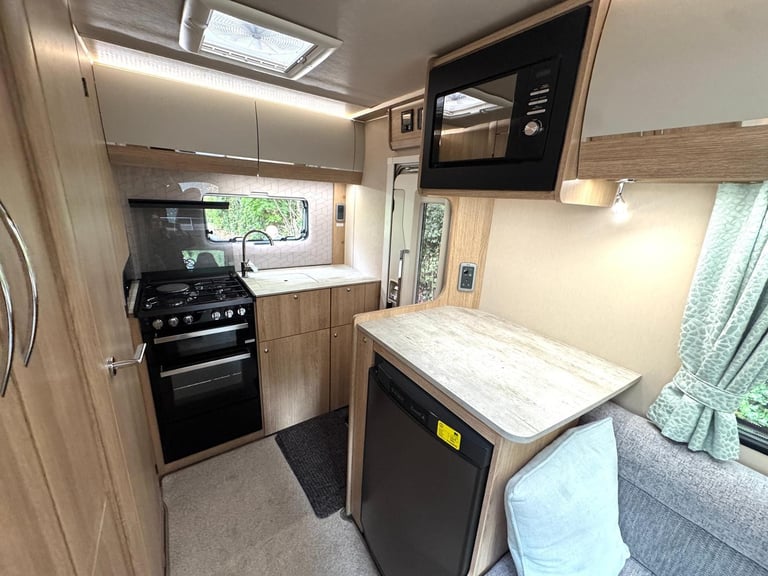 Autotrail Imala 615 - 4 berth - 4 belts - 2022 - Motorhome for sale 
